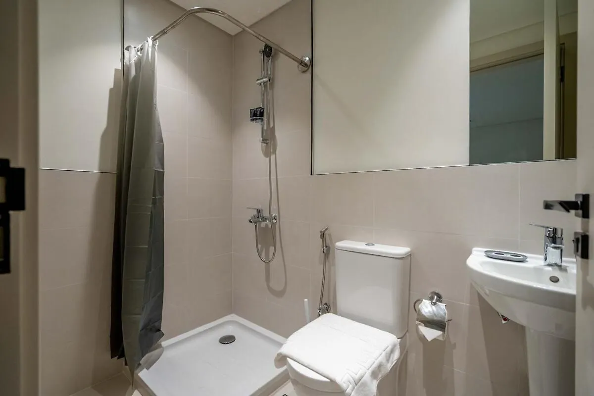 Luxury 3Br Penthouse Retreat - Private Beach & Marina Views Dubai Lägenhet