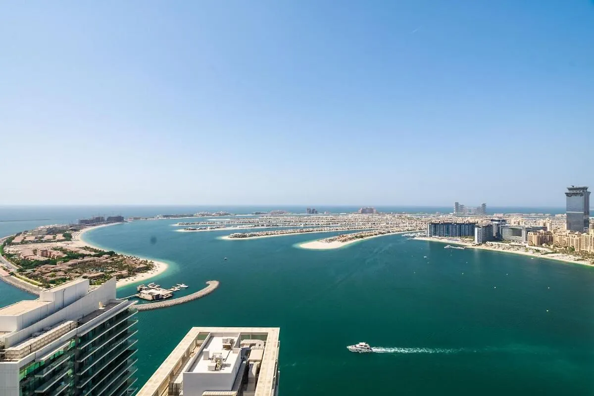 Luxury 3Br Penthouse Retreat - Private Beach & Marina Views Dubai