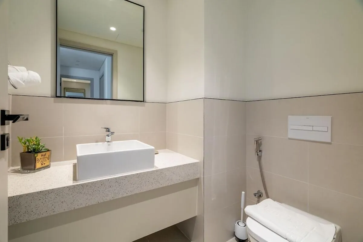 Apartment Luxury 3Br Penthouse Retreat - Private Beach & Marina Views Dubai