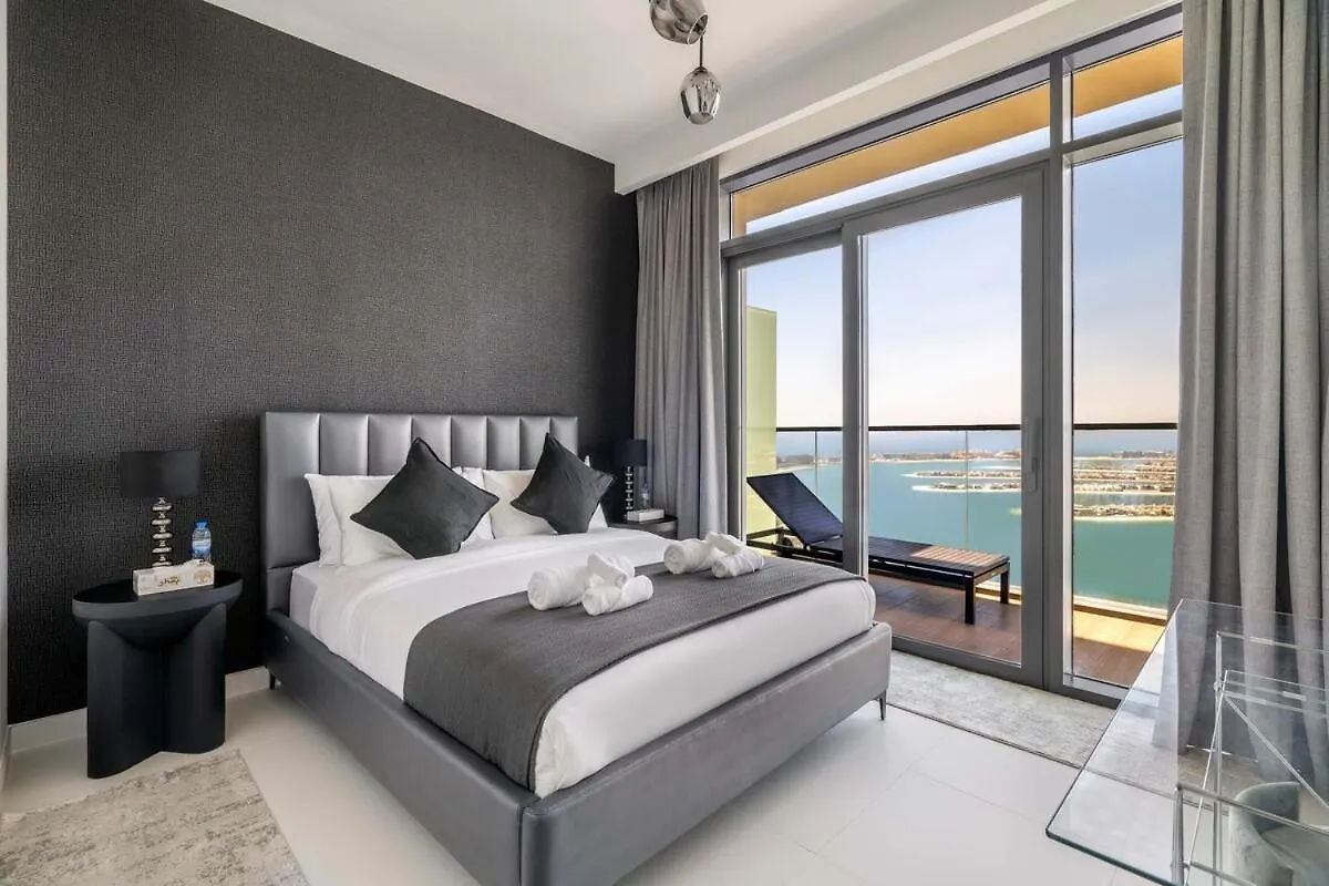 Luxury 3Br Penthouse Retreat - Private Beach & Marina Views Dubai United Arab Emirates